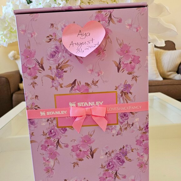 SOLD!!! Stanley x LoveShackFancy Flowstate Quencher 40oz Tumbler HAPPY THOUGHTS - Picture 2 of 5